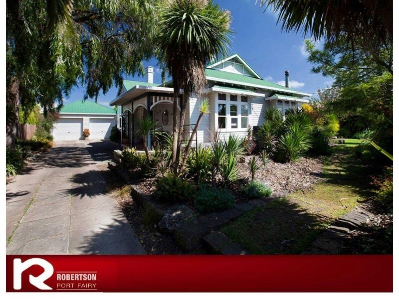 62 Princes Highway, Port Fairy VIC 3284
