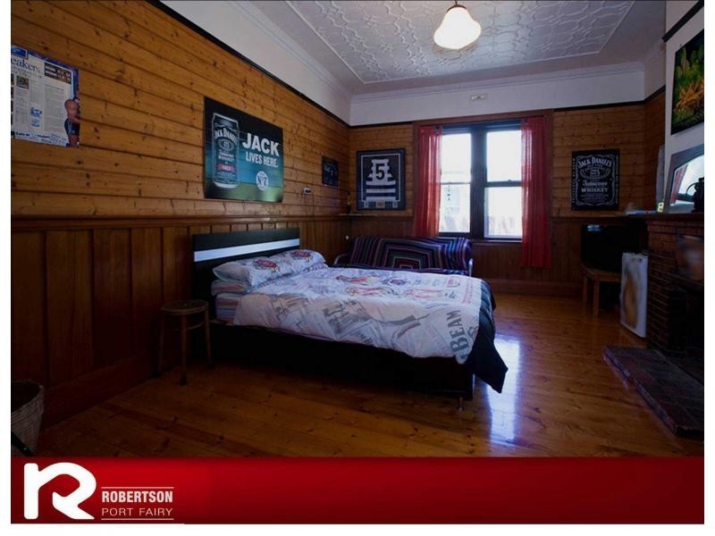 62 Princes Highway, Port Fairy VIC 3284