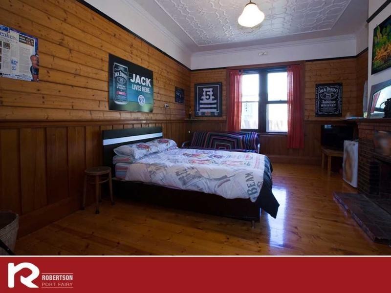 62 Princes Highway, Port Fairy VIC 3284