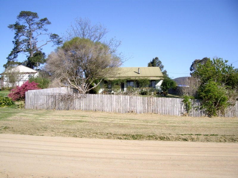 17 bank Street, Cobargo NSW 2550