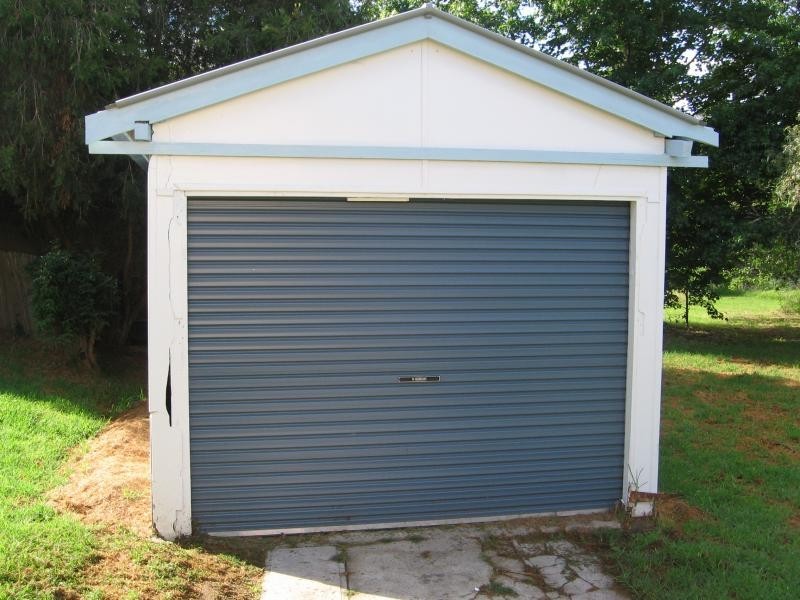 11 Bermagui Road, Cobargo NSW 2550