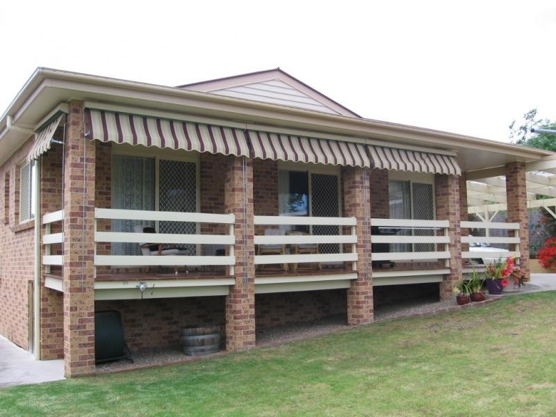 26 Hoyer Street, Cobargo NSW 2550
