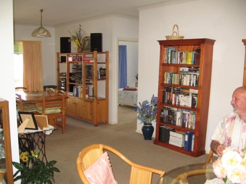 26 Hoyer Street, Cobargo NSW 2550
