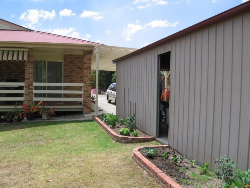 26 Hoyer Street, Cobargo NSW 2550