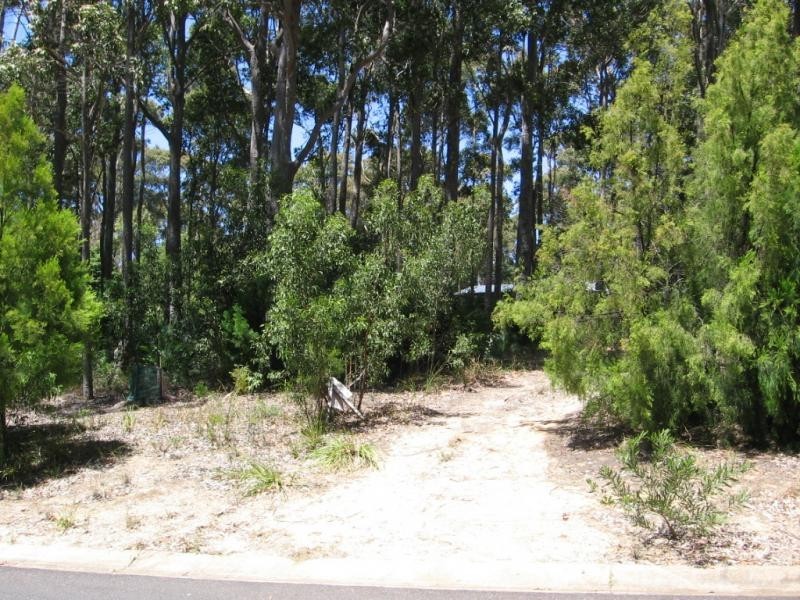 5 Johnston Way, Mystery Bay NSW 2546