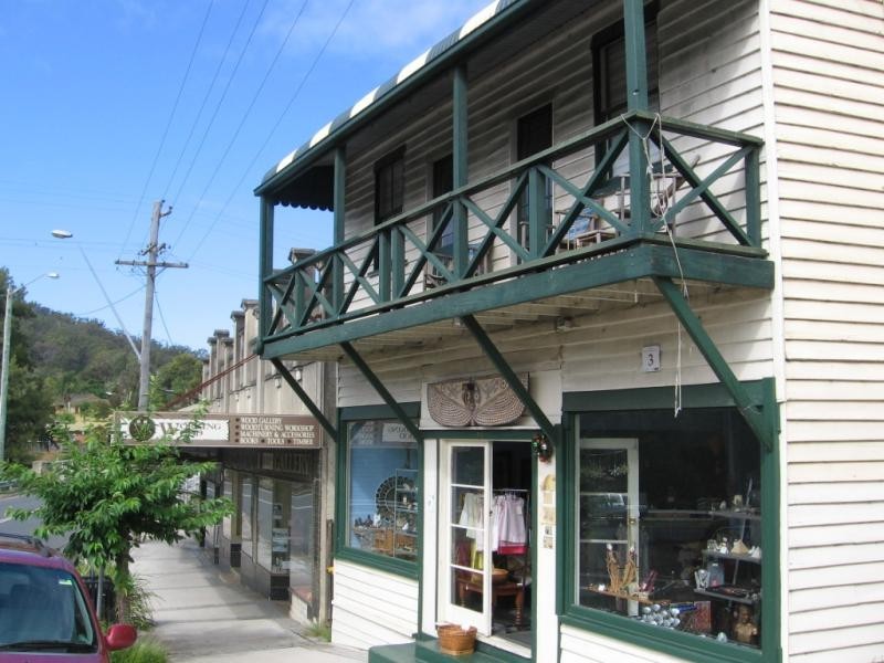72 Princes Highway, Cobargo NSW 2550