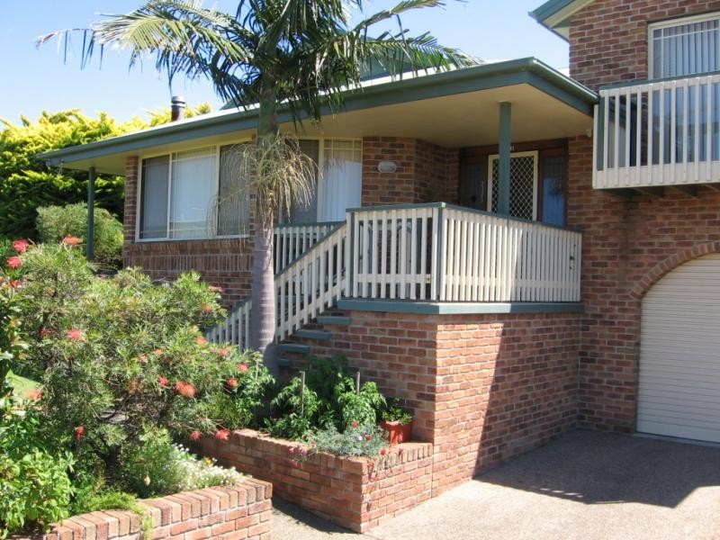 16 Mumbulla Street, Bermagui NSW 2546