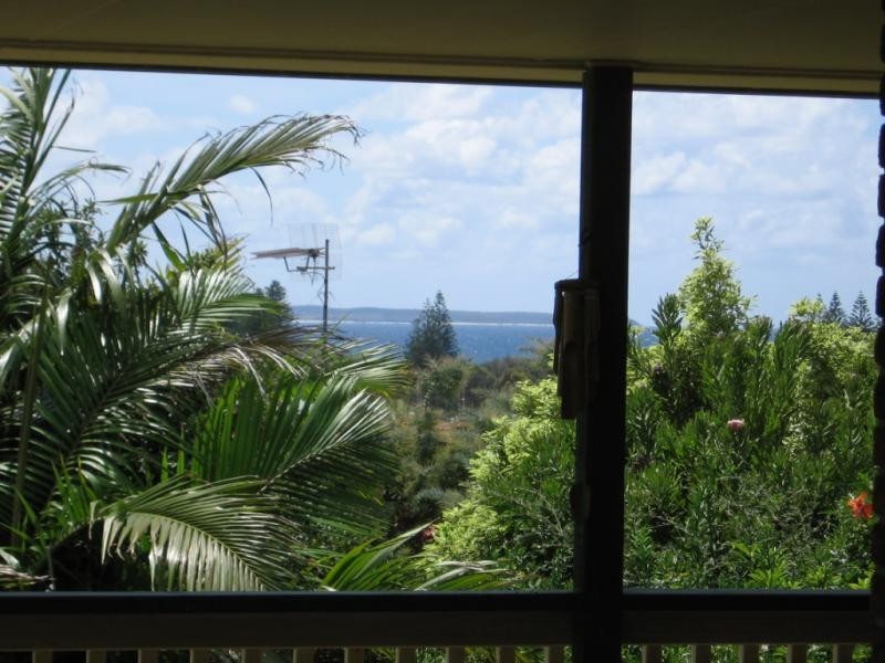 16 Mumbulla Street, Bermagui NSW 2546