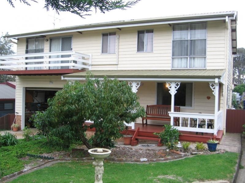 13 Wallaga Lake Road, Wallaga Lake NSW 2546