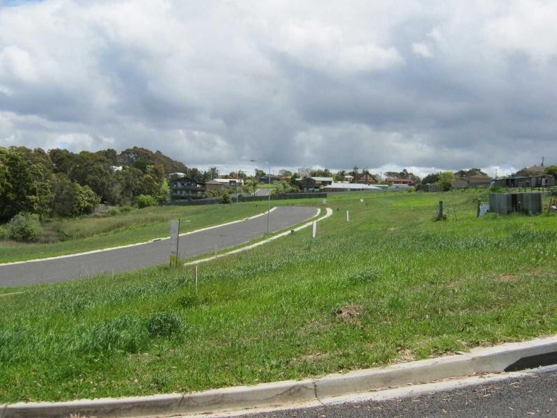 12 Hay Street, Bermagui NSW 2546