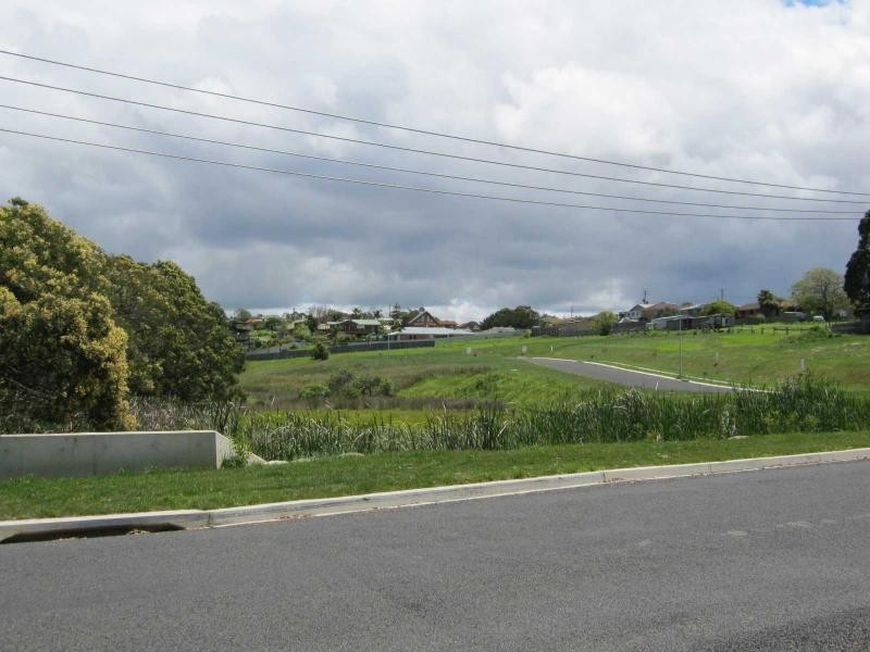 12 Hay Street, Bermagui NSW 2546