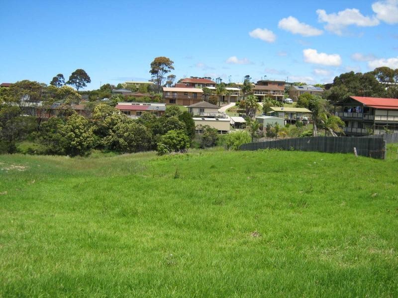 12 Hay Street, Bermagui NSW 2546