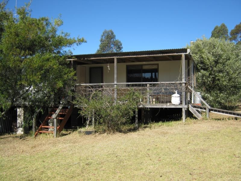5 Rilys Road, Coolagolite NSW 2550
