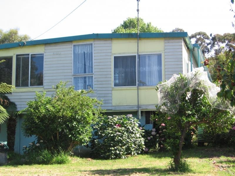 44 Oconnells Point Road, Wallaga Lake NSW 2546