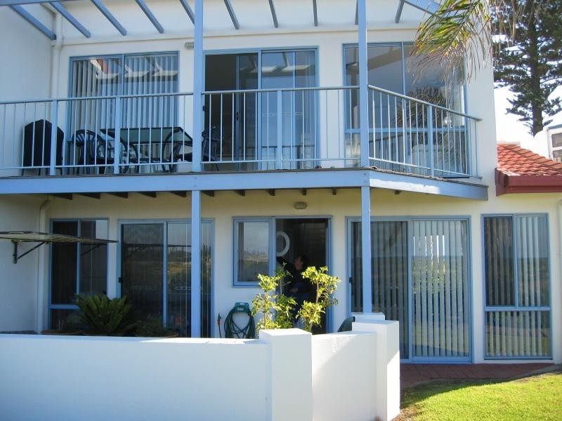 7/16 Wallaga Lake Road, Bermagui NSW 2546