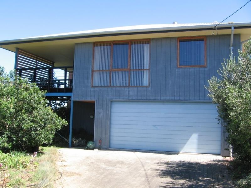 18 George Street, Bermagui NSW 2546