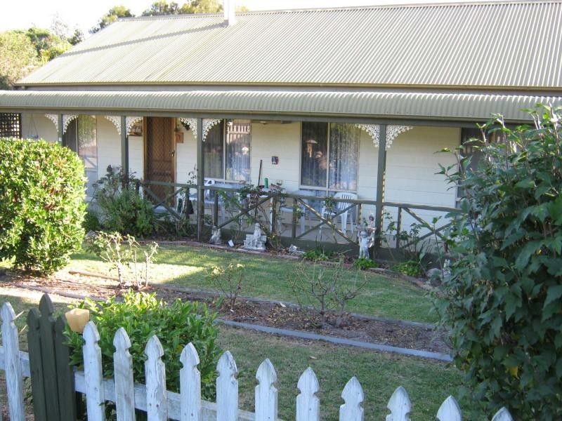 28 High Street, Cobargo NSW 2550