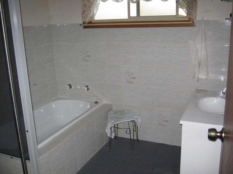 28 High Street, Cobargo NSW 2550