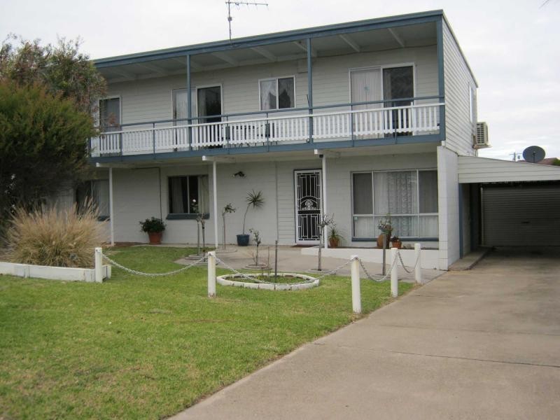 6 Murrah Street, Bermagui NSW 2546