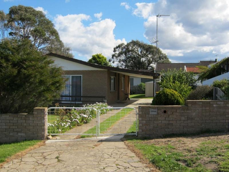 4 Hay Street, Bermagui NSW 2546