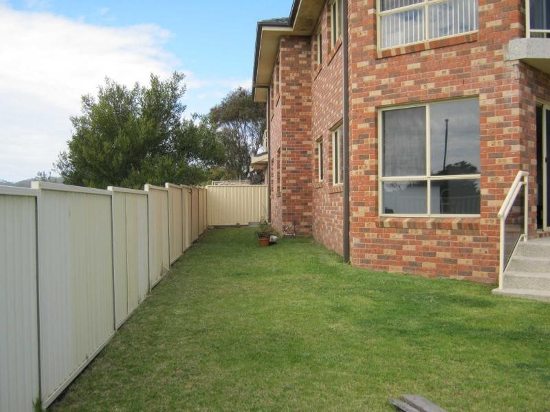 Unit 2/4 Carnago Street, Bermagui NSW 2546