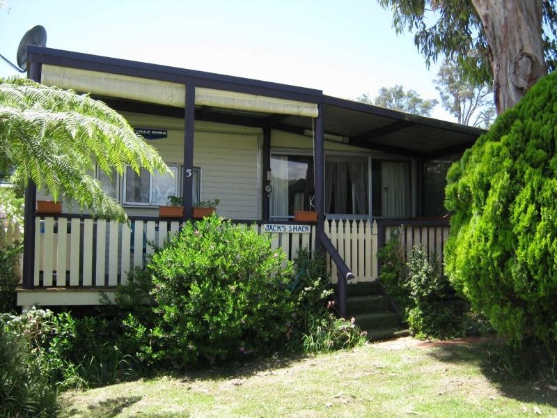 5 Narelle Street, Ocean Lake Park, Wallaga Lake NSW 2546