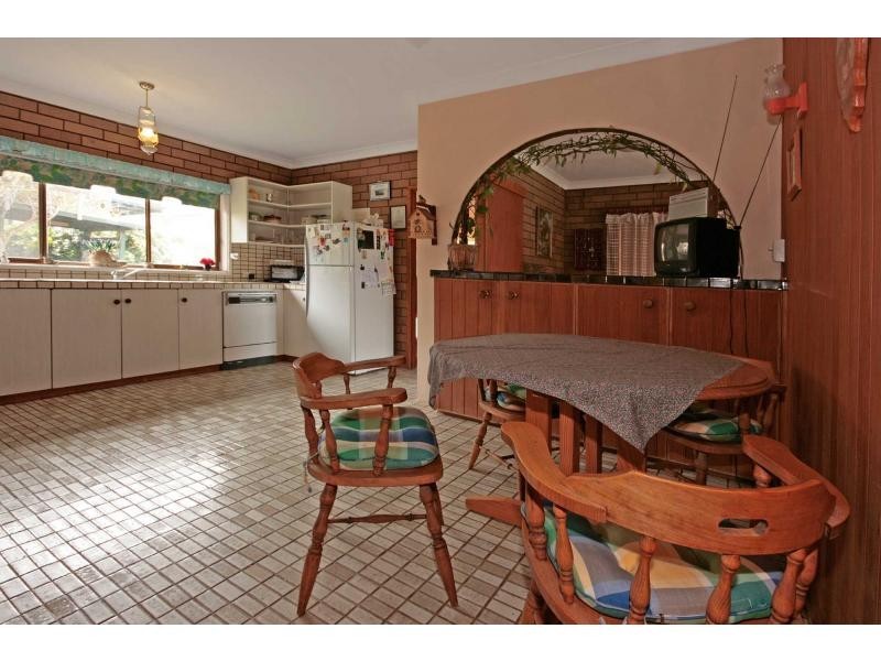 13 Clarke Street, Narooma NSW 2546