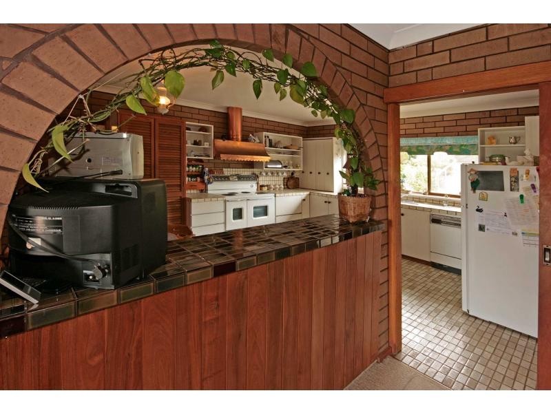 13 Clarke Street, Narooma NSW 2546