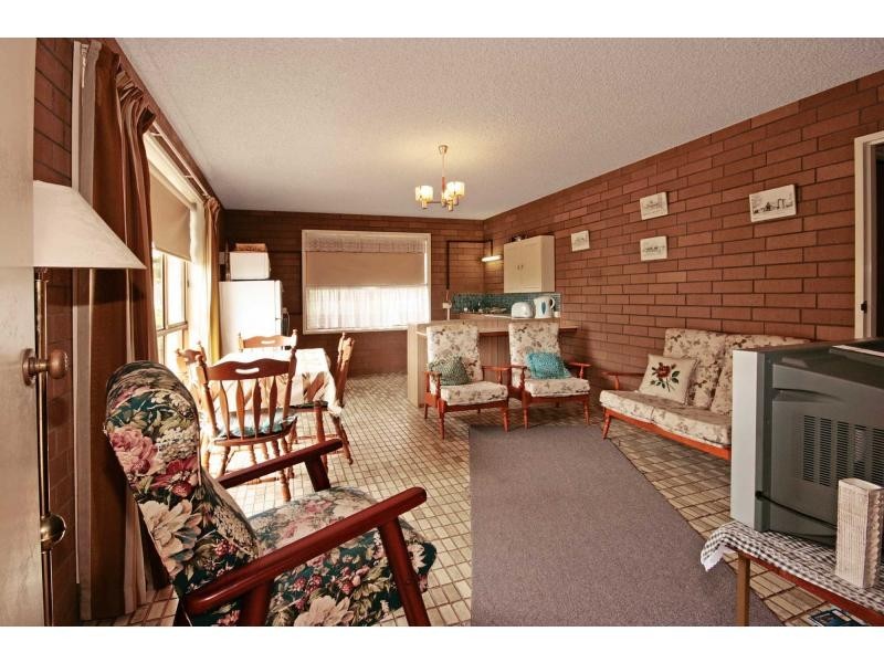 13 Clarke Street, Narooma NSW 2546