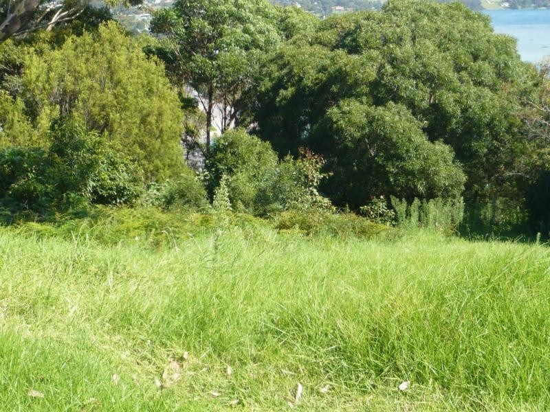 7 Hillcrest Avenue, Narooma NSW 2546