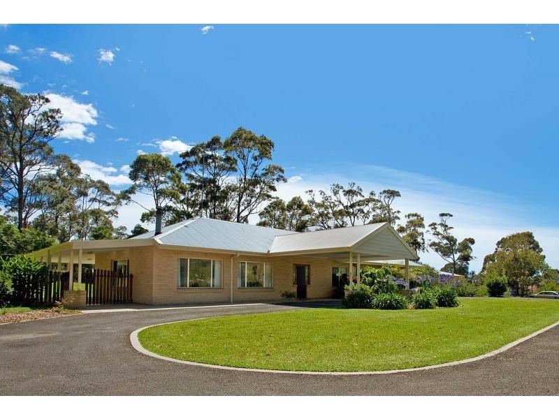 13 Glasshouse Rocks Road, Narooma NSW 2546