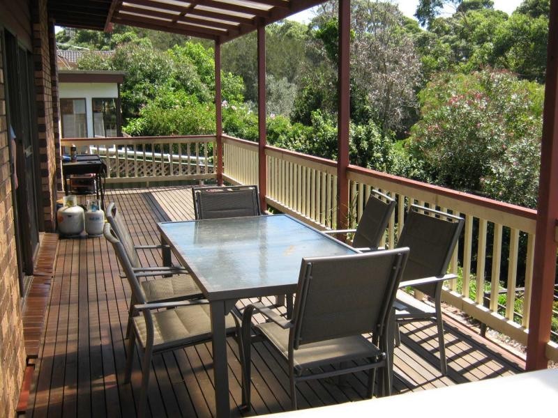 17 Lakeside Drive, Kianga NSW 2546