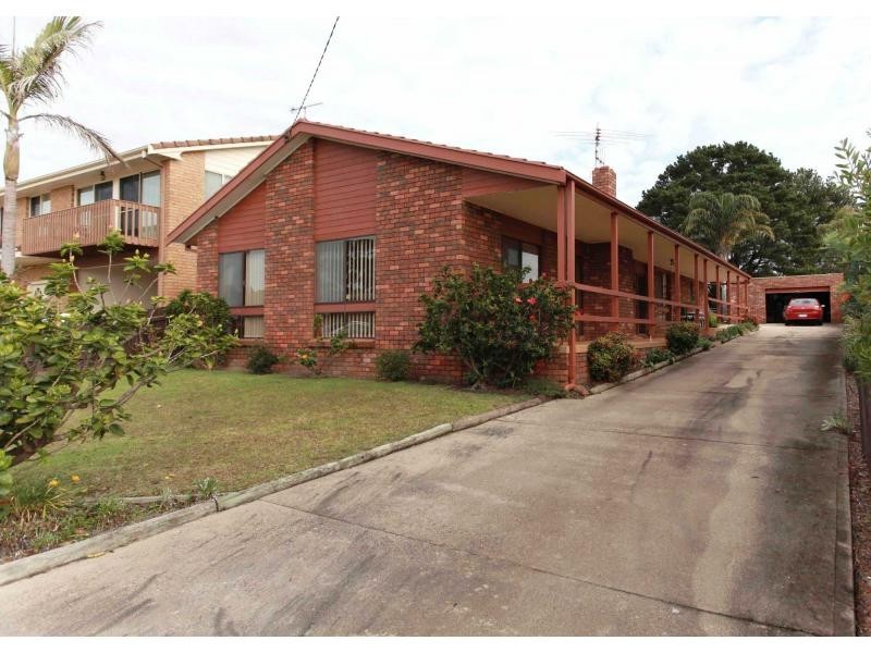 28 Mumbulla Street, Bermagui NSW 2546