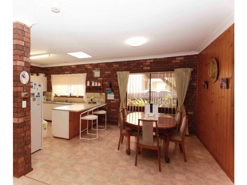 28 Mumbulla Street, Bermagui NSW 2546