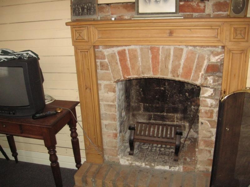 72.. Princes Highway, Cobargo NSW 2550