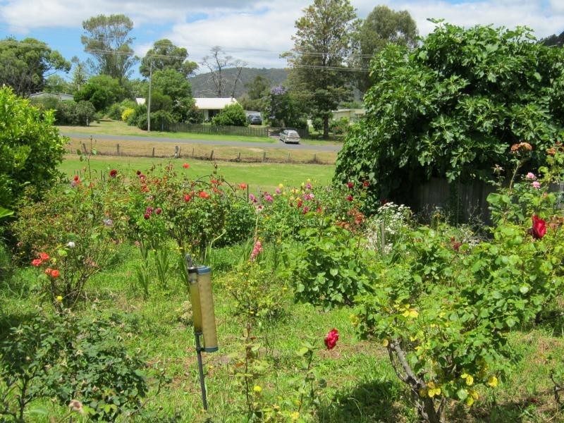 6.. Narira Street, Cobargo NSW 2550