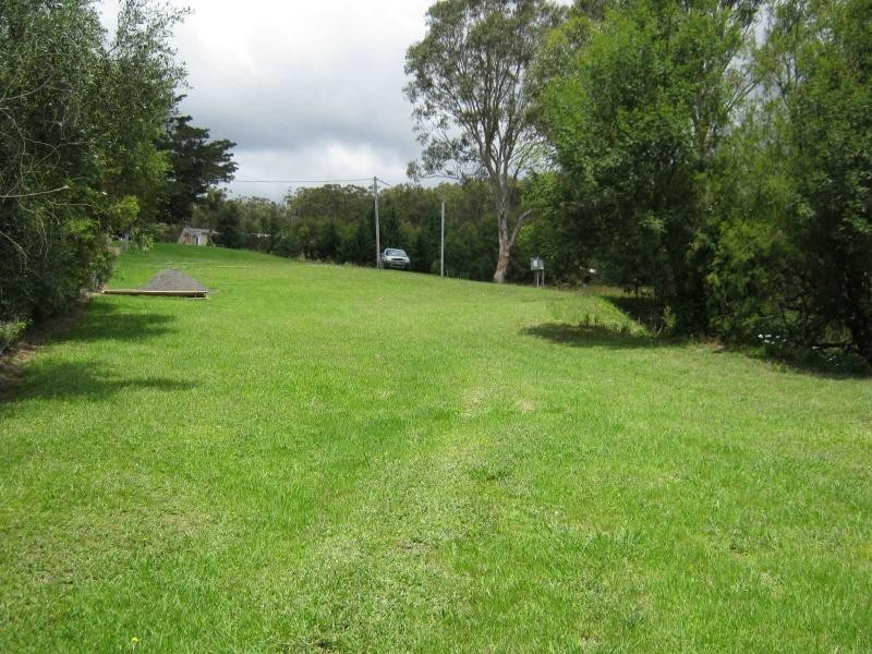 16 Gillespie Street, Cobargo NSW 2550