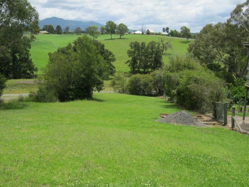 16 Gillespie Street, Cobargo NSW 2550