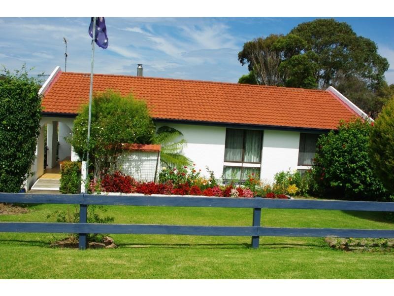 104 Murrah Street, Bermagui NSW 2546