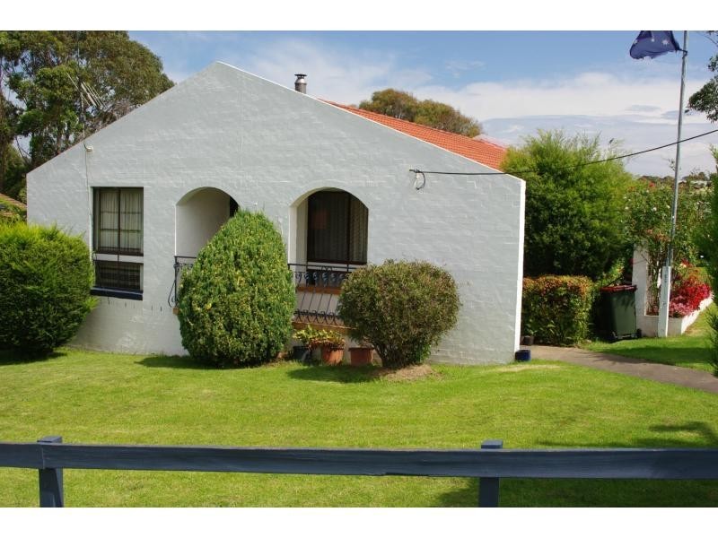 104 Murrah Street, Bermagui NSW 2546