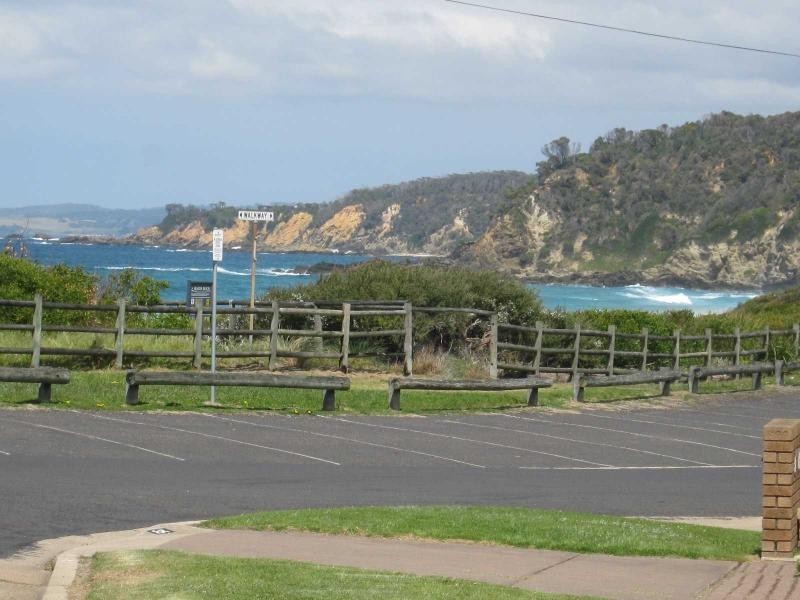 Unit 1/8 Jerimbut Street, Bermagui NSW 2546