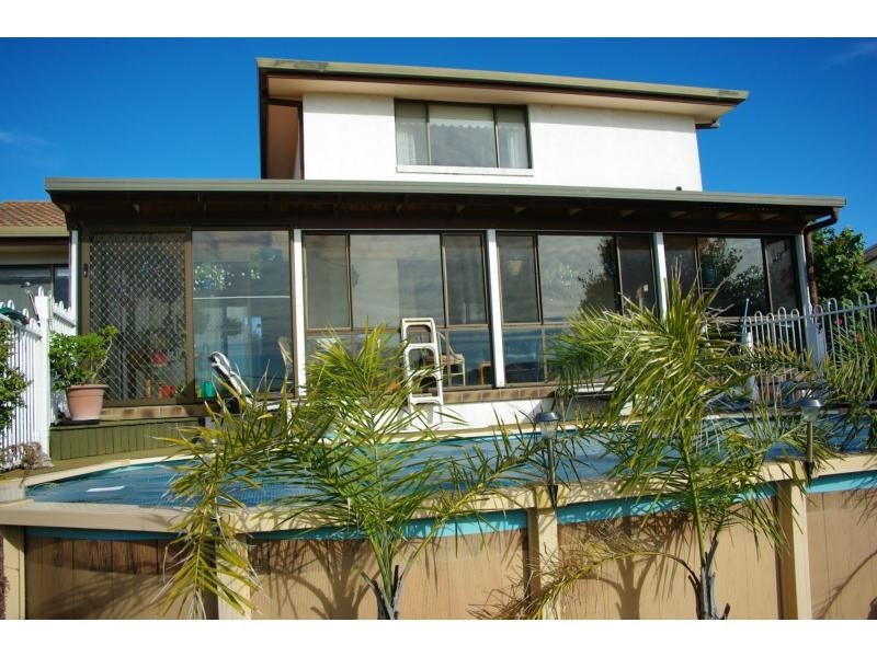 15 Paraboon Drive, Bermagui NSW 2546