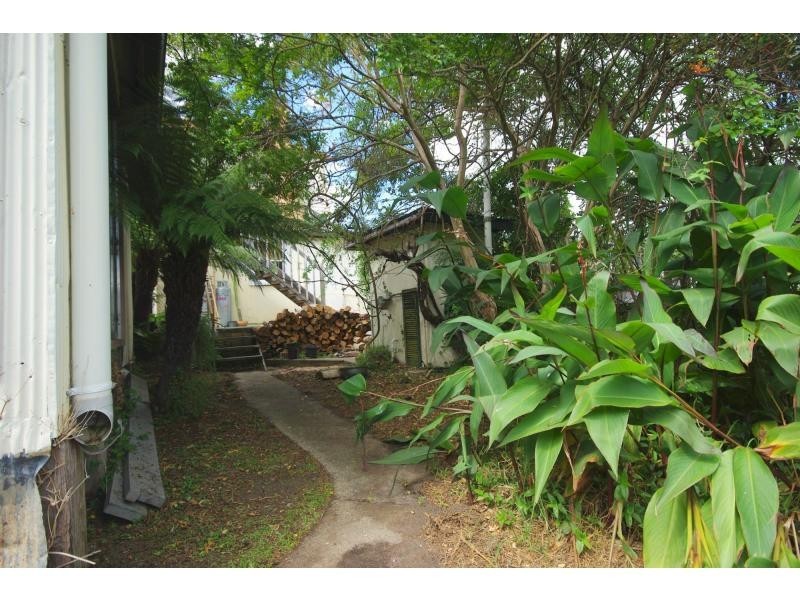 72 Princes Highway, Cobargo NSW 2550
