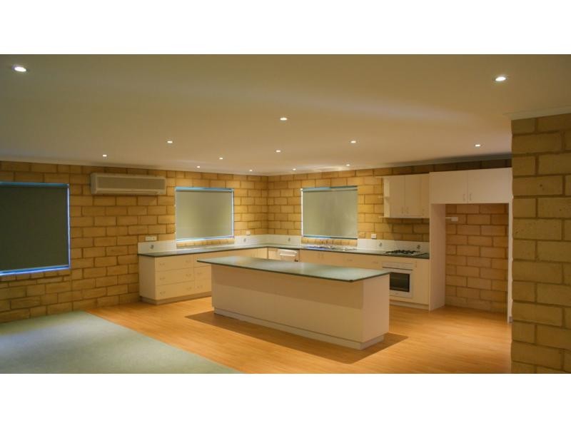 23 Hopetoun Street, Culcairn NSW 2660