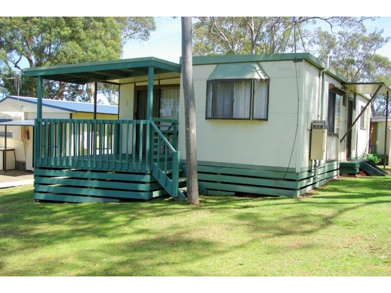 Van 100 Regatta Point Holiday Park , Wallaga Lake, Bermagui NSW 2546