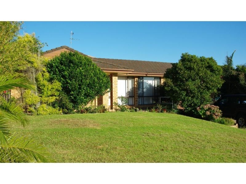 18 Hart Street, Bermagui NSW 2546