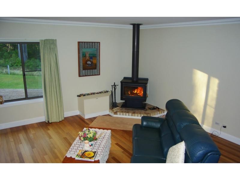 69 Nutleys Creek Road, Bermagui NSW 2546