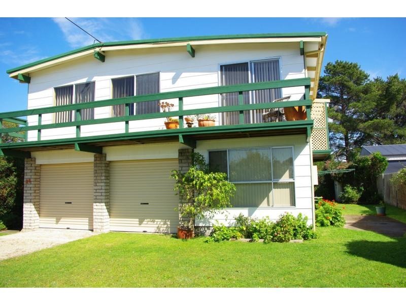 38 Mumbulla Street, Bermagui NSW 2546