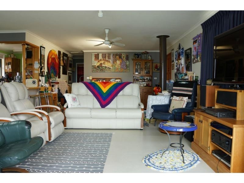 21 Lake View Drive, Wallaga Lake Heights, Wallaga Lake NSW 2546