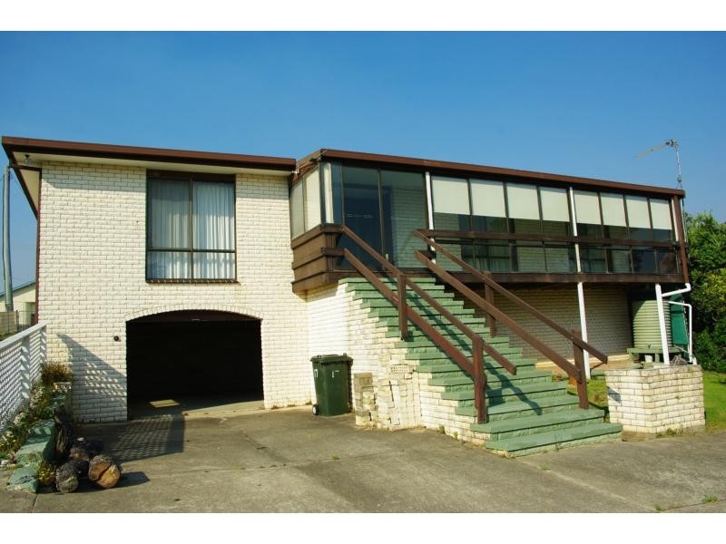 17 George Street, Bermagui NSW 2546